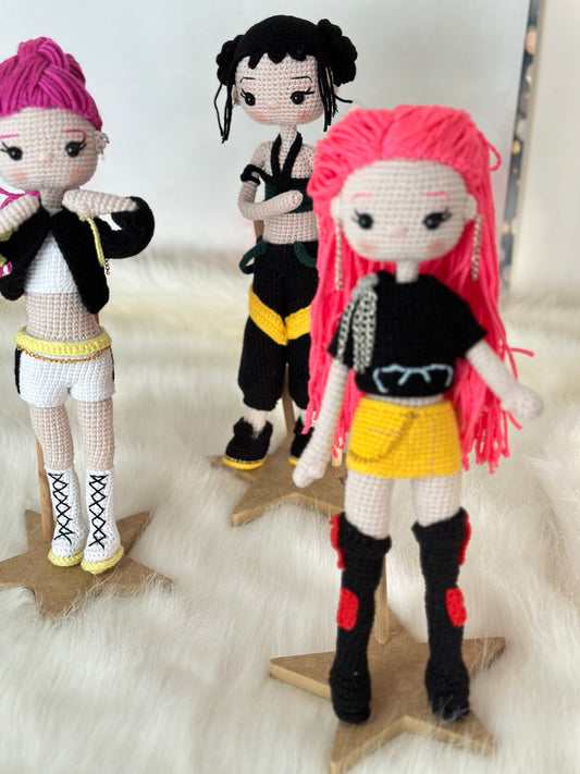 K-pop inspired caracters