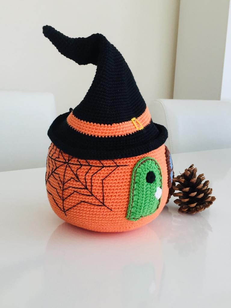 Crochet Halloween Pumpkin House, Wizard Spooky House, Scary Halloween Decoration
