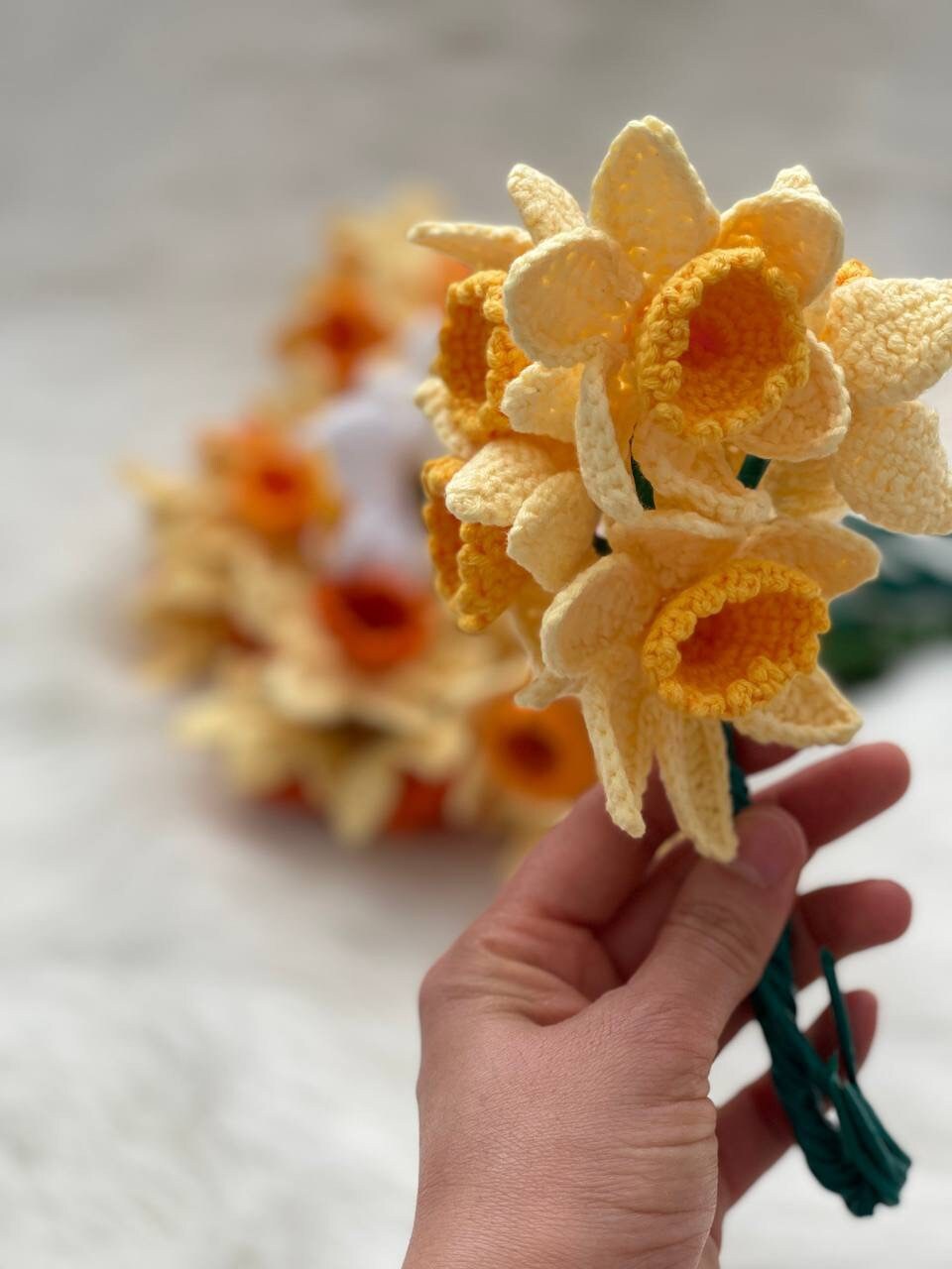 Crochet Flower Home Decor, Amigurumi Spring Flower Daffodil Ornament, Crocheted Flower for Living Room, Dining Room, Bedroom and Kitchen