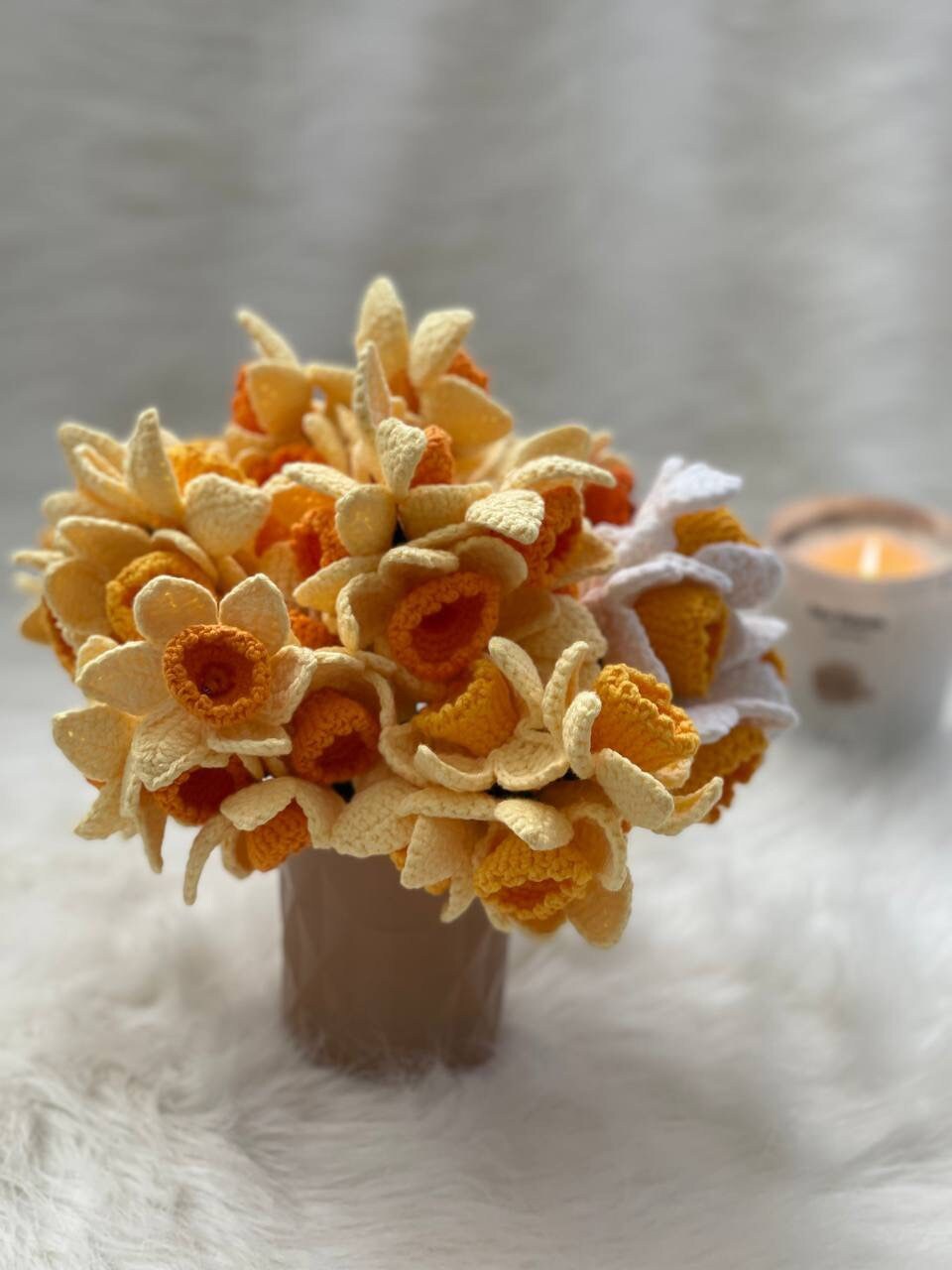 Crochet Flower Home Decor, Amigurumi Spring Flower Daffodil Ornament, Crocheted Flower for Living Room, Dining Room, Bedroom and Kitchen