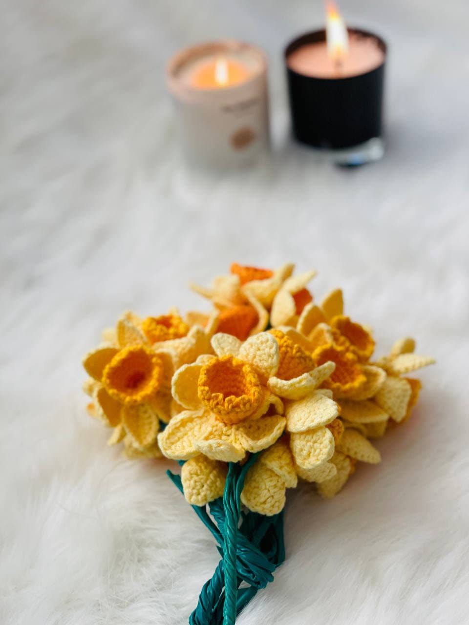 Crochet Flower Home Decor, Amigurumi Spring Flower Daffodil Ornament, Crocheted Flower for Living Room, Dining Room, Bedroom and Kitchen