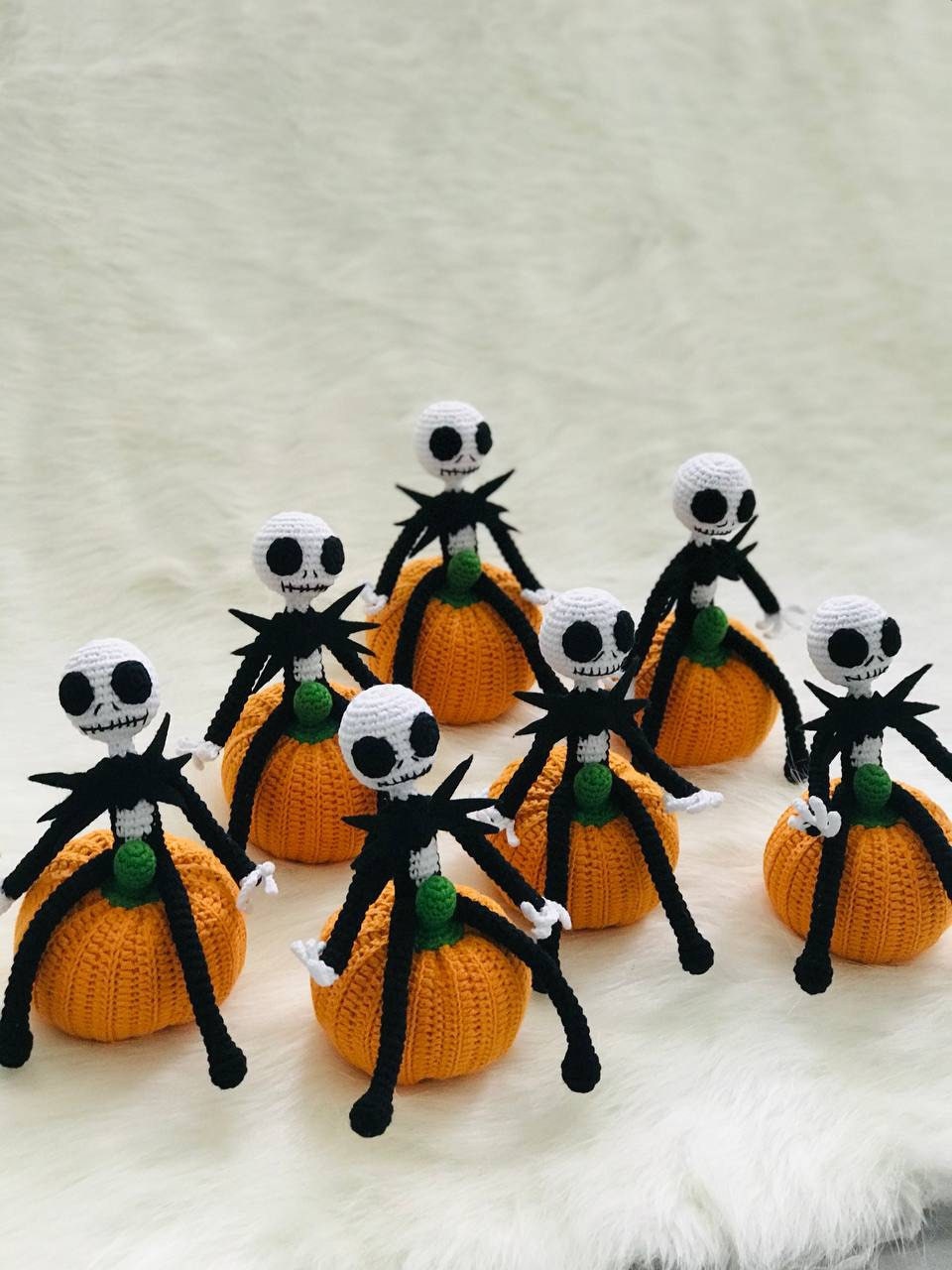Halloween Crochet Skeleton with Pumpkin, Halloween Pumpkin, Knitted Skeleton, Knitted Pumpkin, Crochet Halloween Decor,