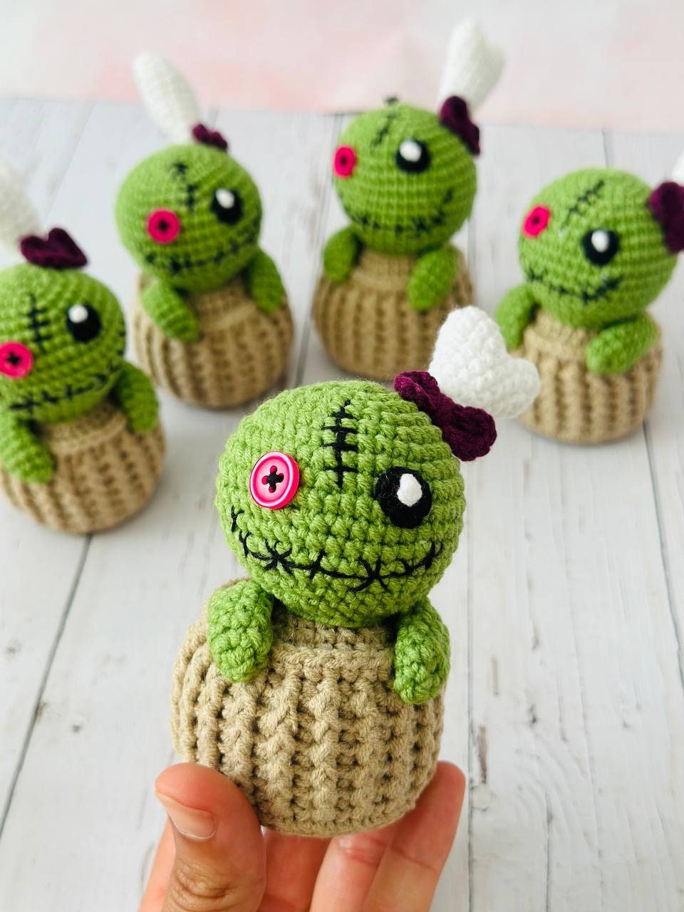 Halloween green monster, Crochet Halloween decor, crochet monster , knitted monster