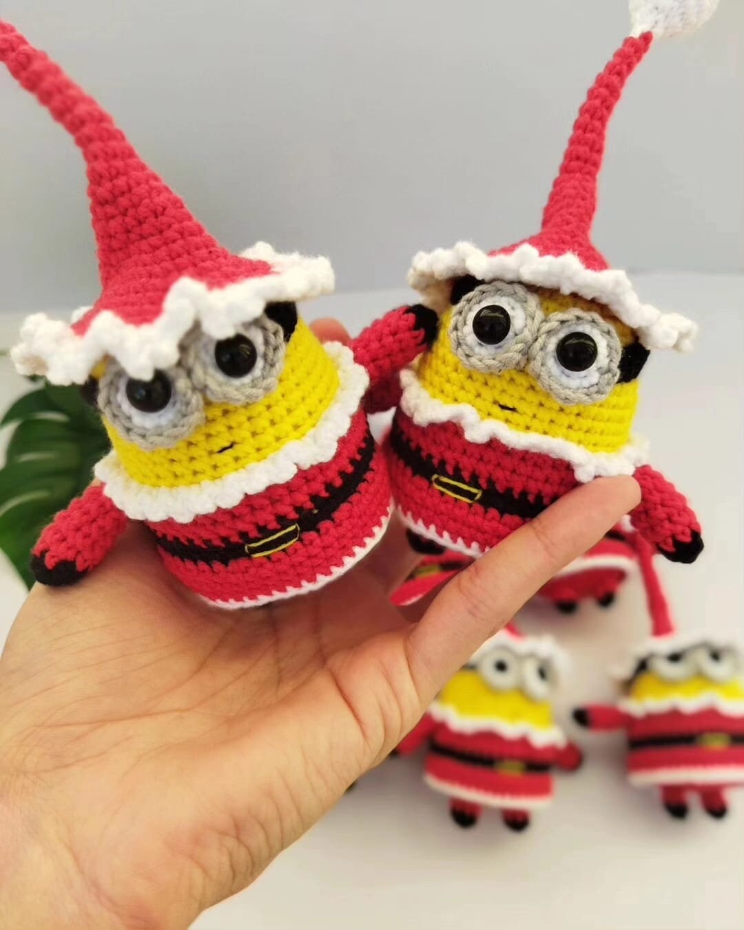 Crochet Christmas Decoration, Crochet Home Decor, minion Christmas crochet