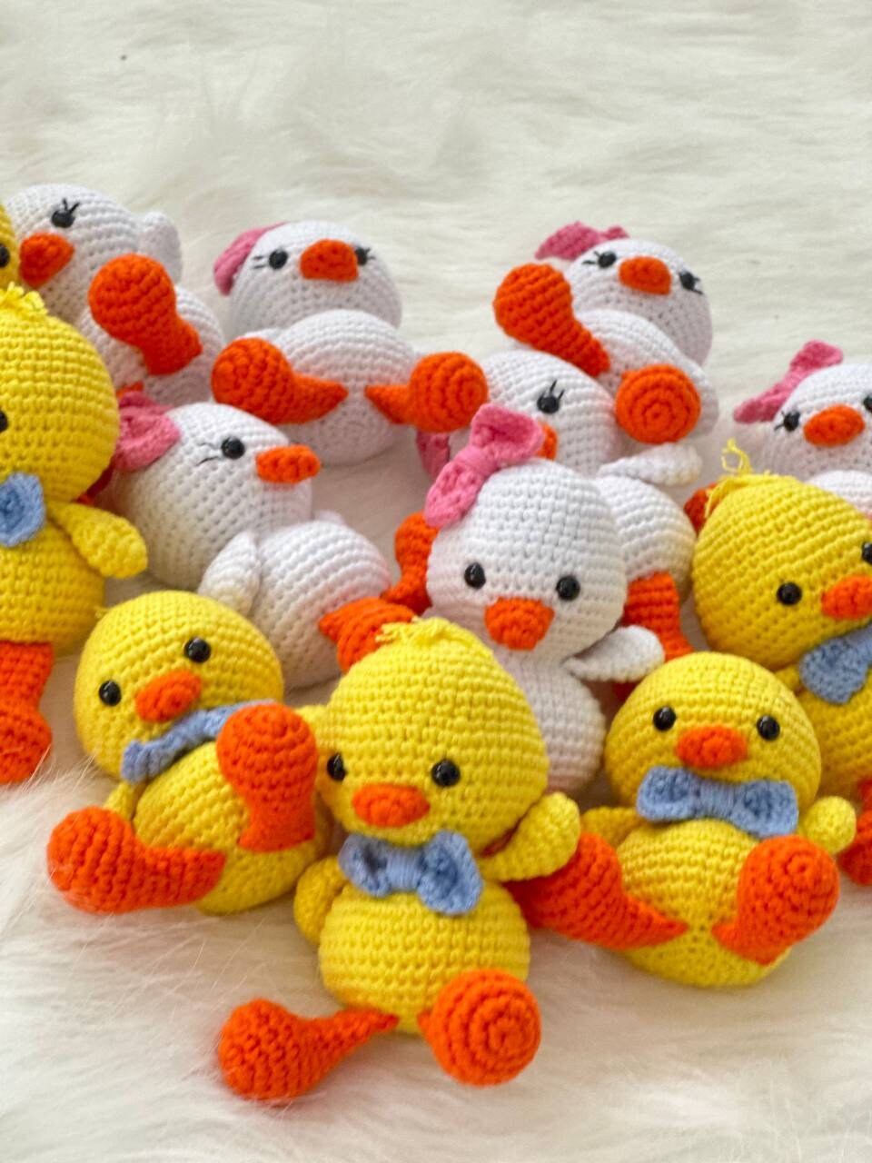 Crochet Easter chick, crochet Easter decor