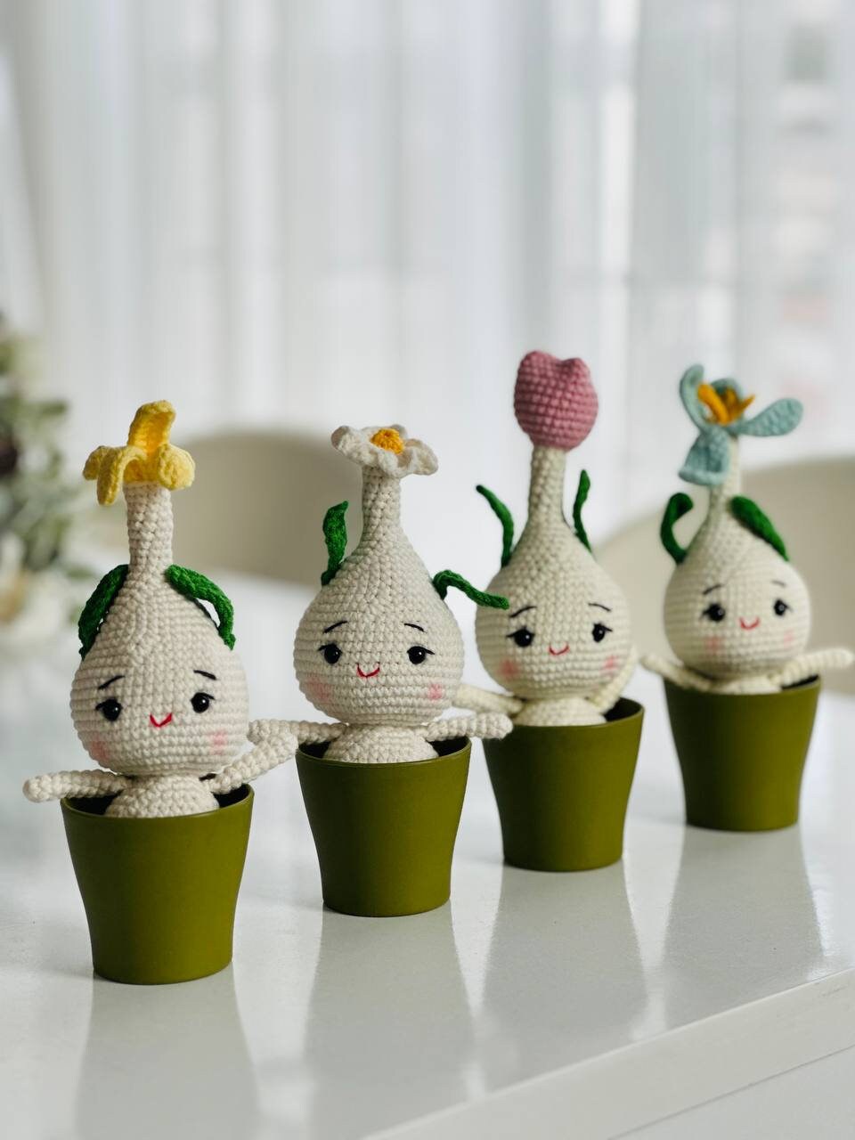 Crochet plant gift, Mother’s Day crochet plant,