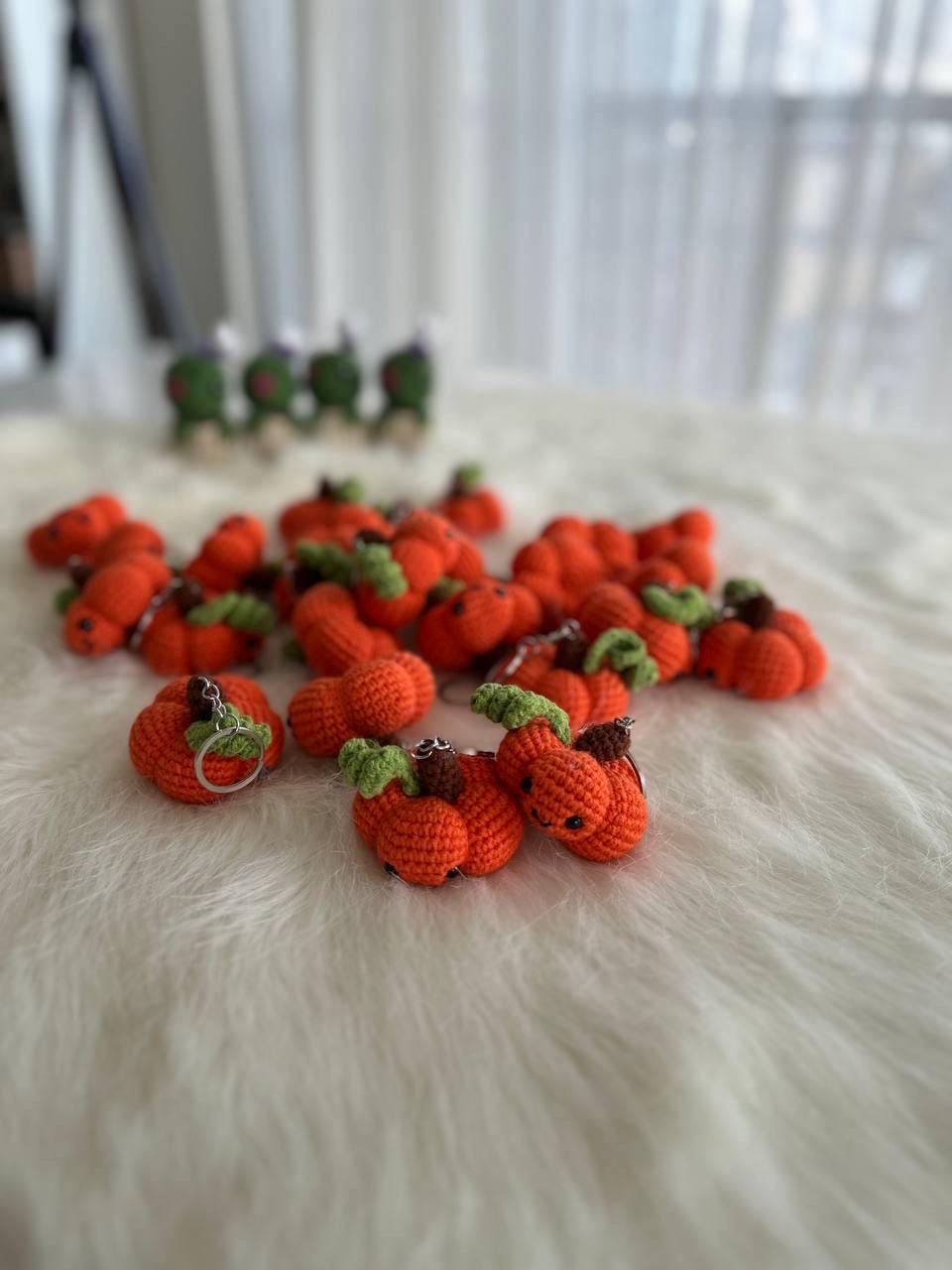 pumpkin keychain, crochet pumpkin, pumpkin Keyring
