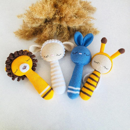"UKCA tested crochet bee toy made with Oeko Tex yarn, ensuring safety and durability.